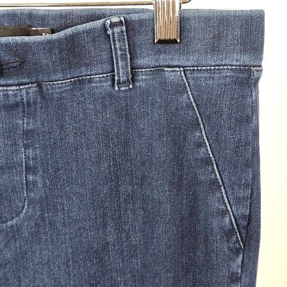Betabrand Faux Denim Stretch Bootcut Pull On Pants | Women's Medium | FLAWS - Picture 15 of 16